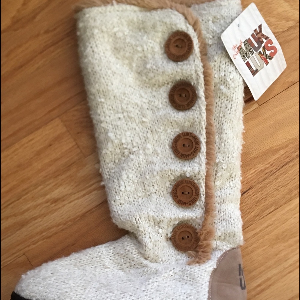 Muk Luks boots